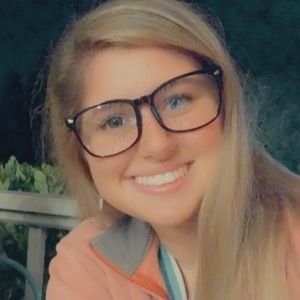 Meet your Posher, Katherine